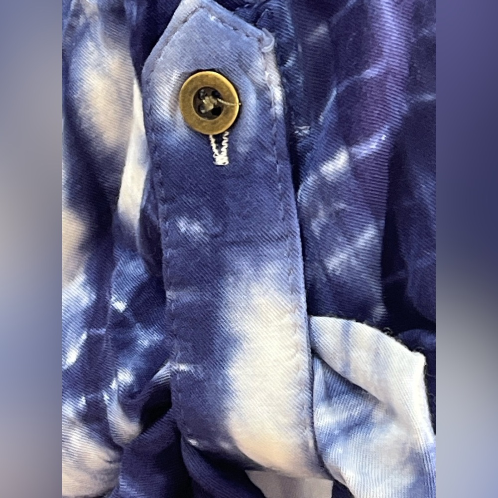 TORRID Relaxed Blue Tie Dye blouse - Picture 9 of 16